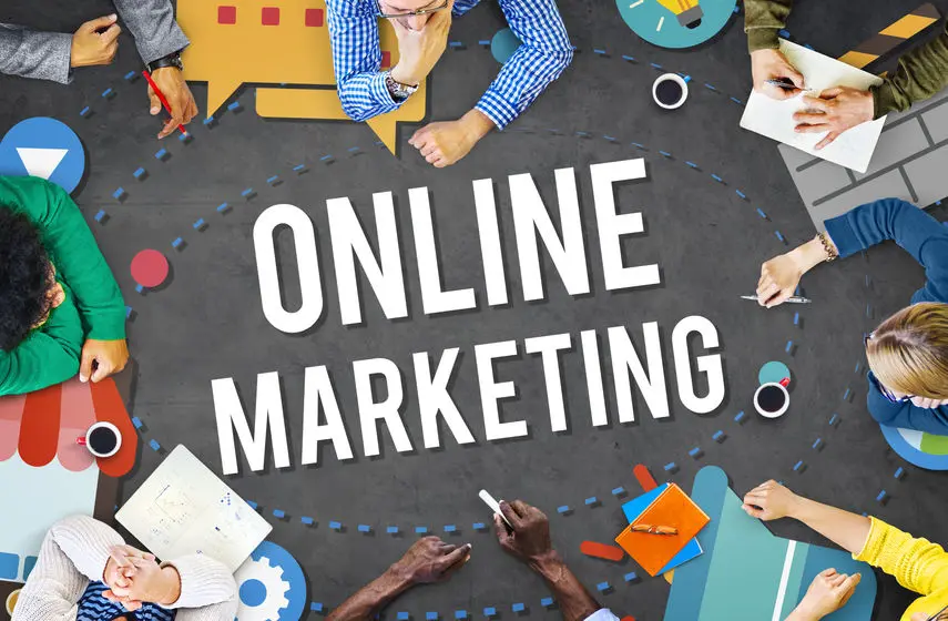 Online Marketing Promotion Campaign Technology Concept, fév. 2020